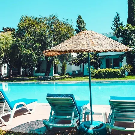 Apartahotel Muskebi 3*