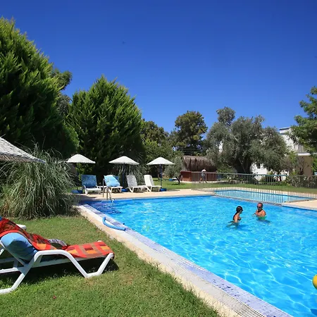 Apartahotel Muskebi Ortakent