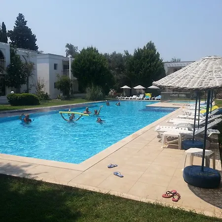 Apart Otel Muskebi 2*