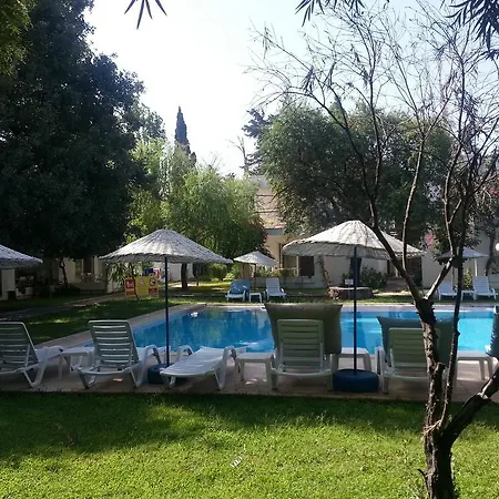 Apartahotel Muskebi Ortakent