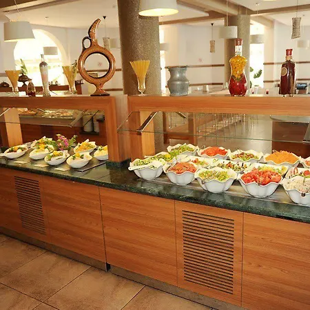 Apartahotel Muskebi 3*