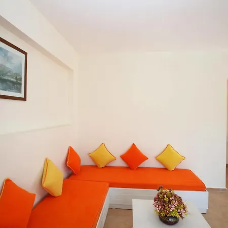 Apart Otel Muskebi