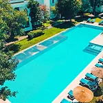Muskebi 3* Ортакент