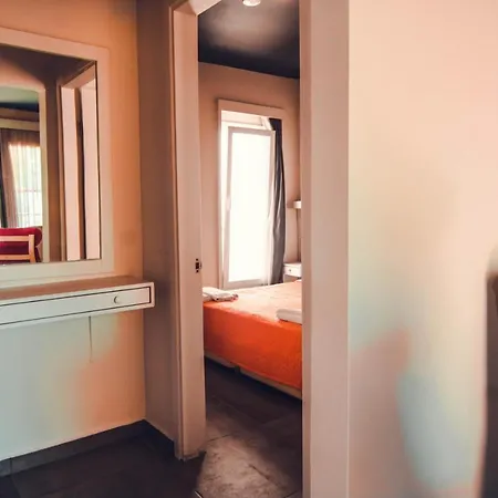 Muskebi アパートホテル