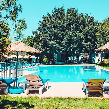 アパートホテル Muskebi オータキャンツ