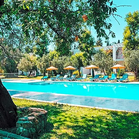 Muskebi Aparthotel